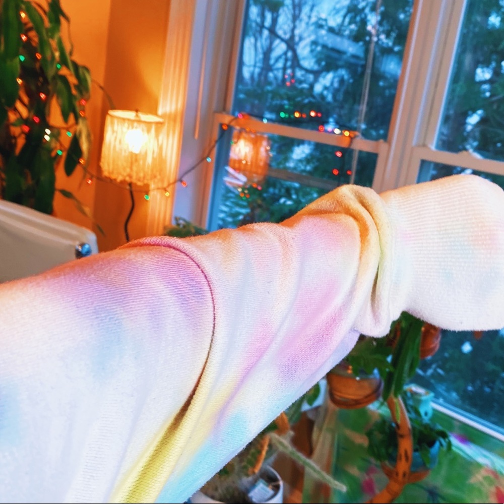 SOLD ON IG✨Pastel Off Shoulder Tie Dye Oversi - Picture 10 of 12